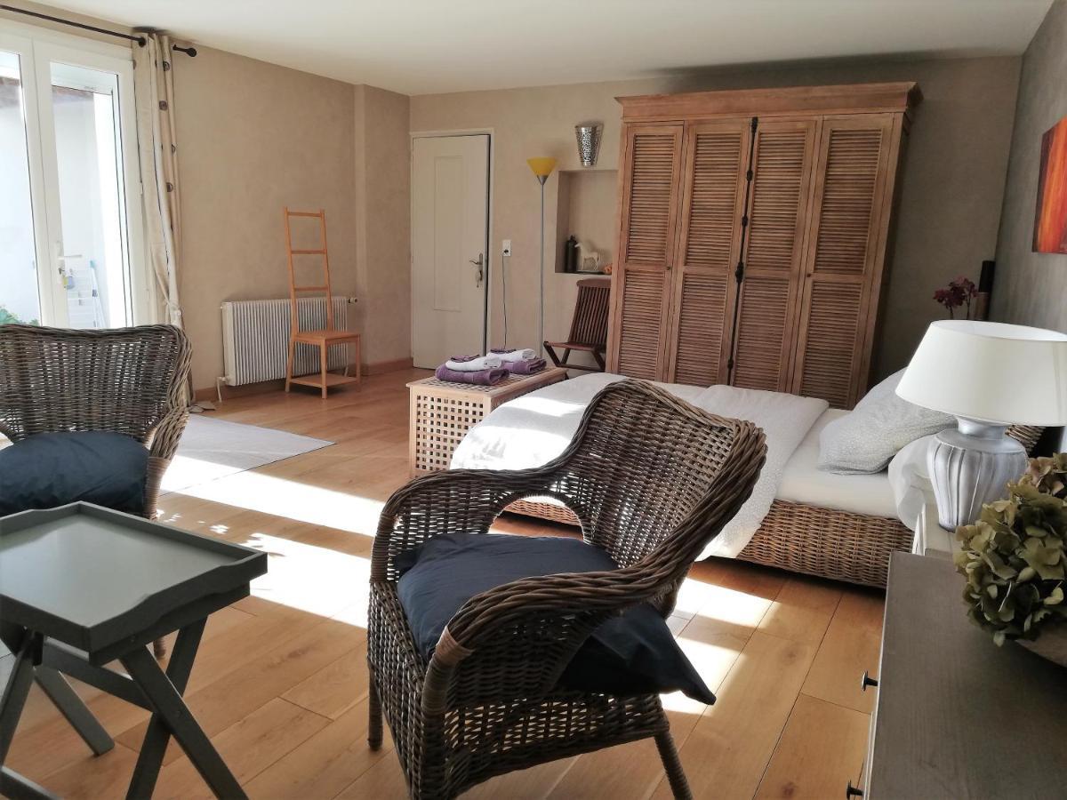 La Goutadou Bed & Breakfast Cabannes Екстериор снимка
