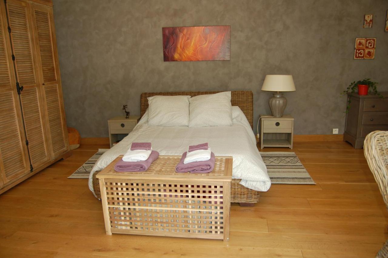 La Goutadou Bed & Breakfast Cabannes Екстериор снимка