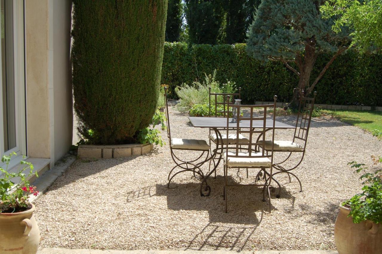 La Goutadou Bed & Breakfast Cabannes Екстериор снимка